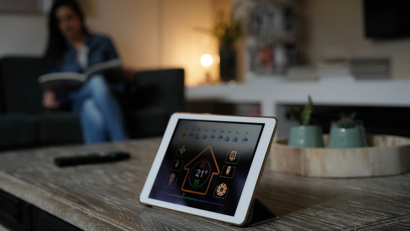 スマート化が遅れる日本の住宅。普及の芽は「高齢化社会」?